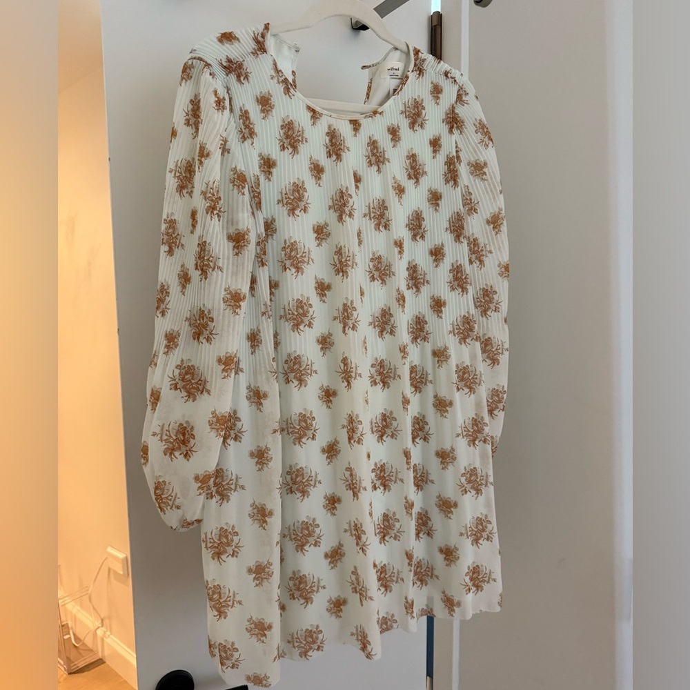 NWT Wilfred Aritzia long sleeve dress